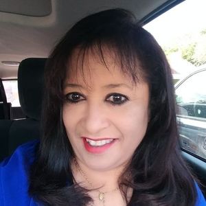 Meet your Posher, Carmen